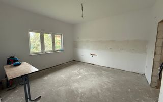 CASA CU 11 ARI TEREN - DRUM PRIVAT - LIVADA - Poză 12