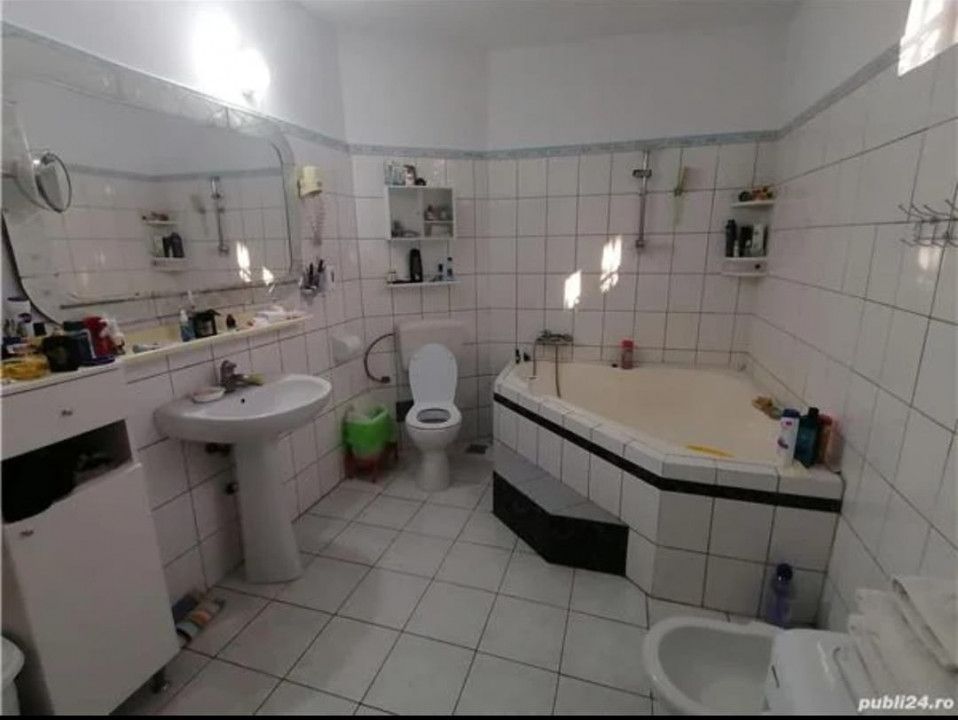 Casa P+E+M, 7 camere, teren 1000 mp, an 2000, Campina, Prahova - Poză 14