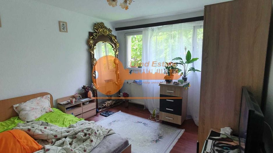 Vanzare 2 camere ( 6 minute metrou ) - Poză 16