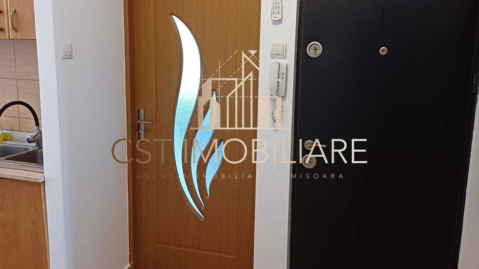 Lipovei - 3 camere - Decomandat -Centrala Proprie - Poză 2