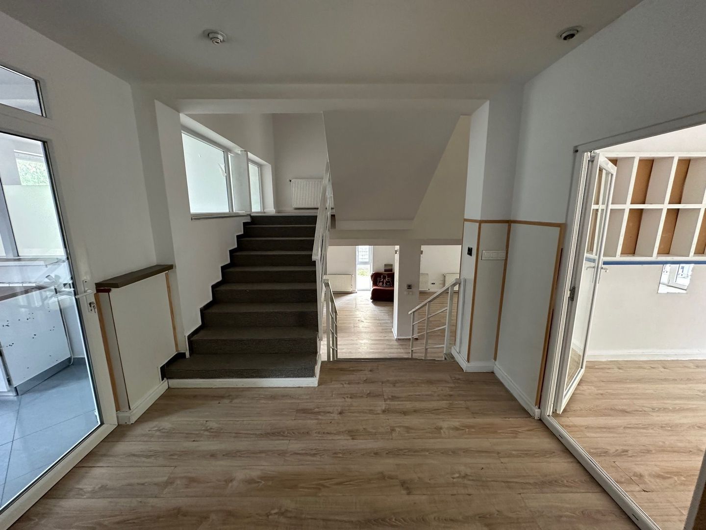 Casa in Calea Aradului pretabilă activități economice - Poză 18