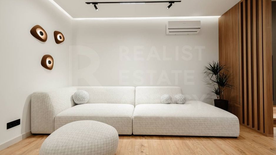 Vânzare, apartament, 2 camere, str. Vasile Lupu, Buiucani - Poză 1