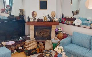 Vanzare apartament 3 camere  in Vila Parter Inalt Busteni Prahova - Poză 1