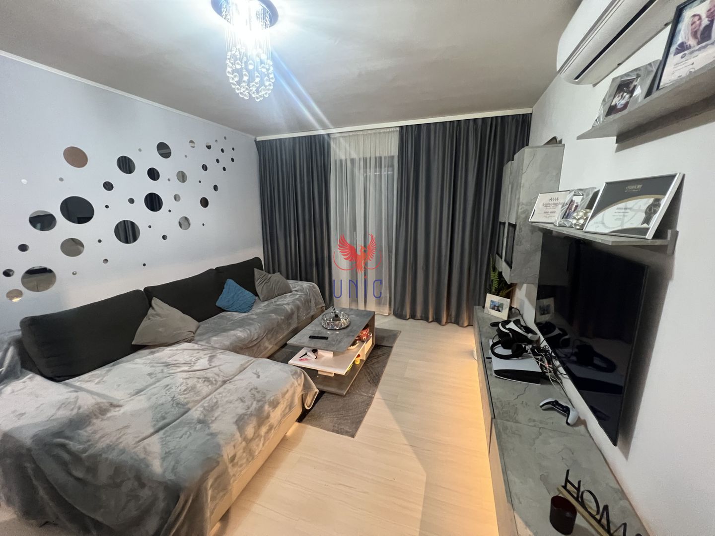 Apartament 3 camere Rovine et 3/4 - Poză 3