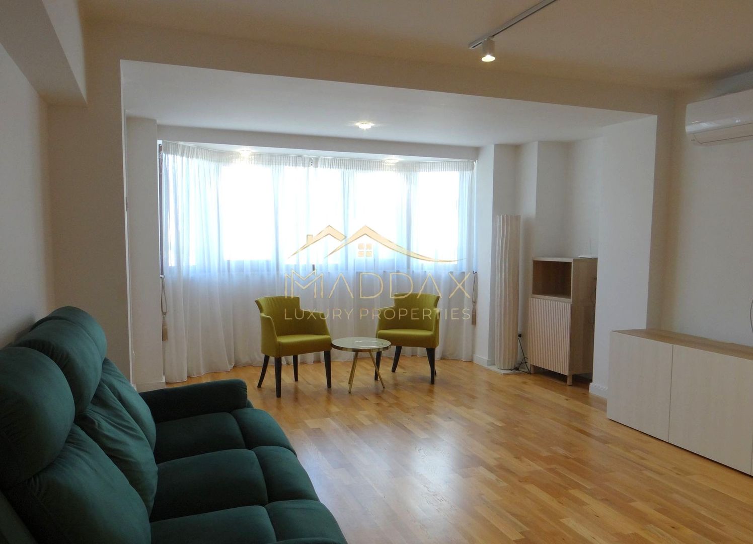 Apartament 3 camere I 100 mp I Bulevardul Decebal - Poză 1