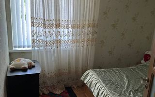 Vânzare 2 case pe un teritoriu, situată pe satul. Marandeni. - Poză 4