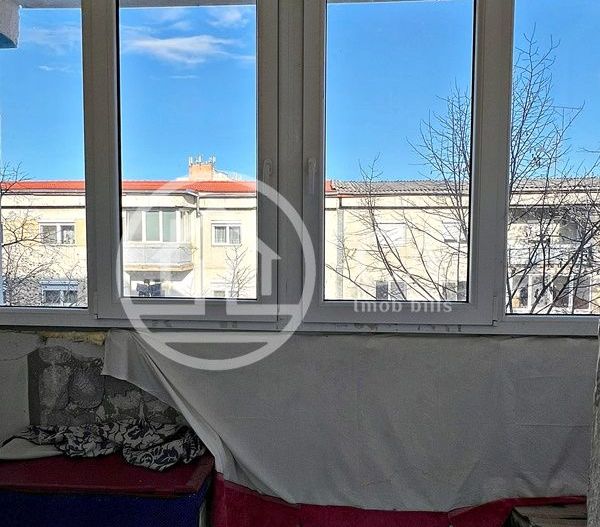 Apartament PB de vânzare cu 3 camere în zona Ioșia, Oradea - Poză 11