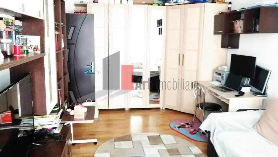 De vanzare apartament 3 camere zona Pantelimon-Parcul Florilor - Poză 2