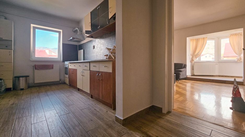 Exclusivitate, intrare Racadau 2  camere in bloc nou - Poză 10