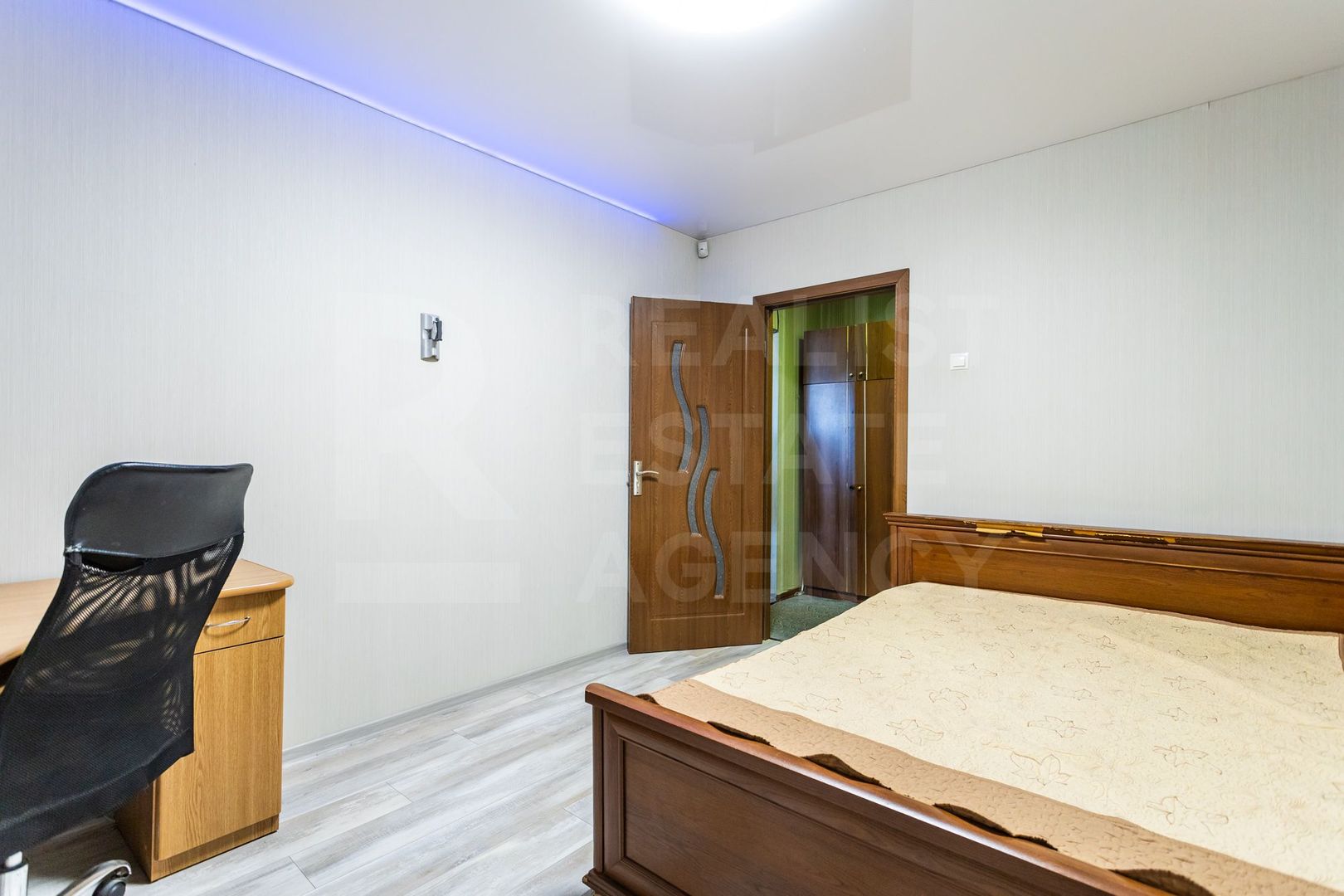 Vânzare, apartament, 2 camere, str. Nicolae Milescu Spătarul, Ciocana - Poză 5