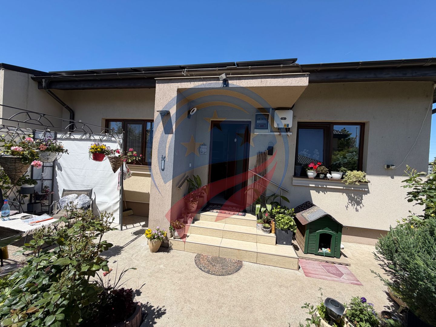 CASA PARTER LOCUITA UTILATA TOTAL IN BARIERA VALCII - Poză 2