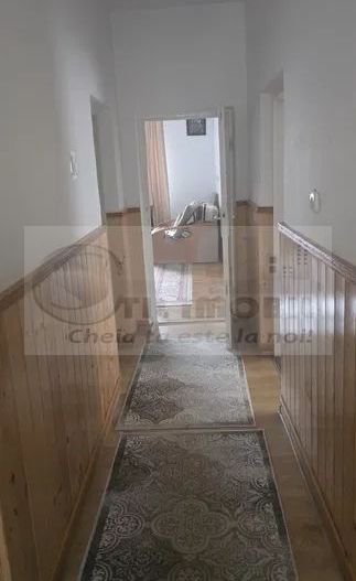 Casa/Vila de inchiriat Ticau - 1000 euro - Poză 2