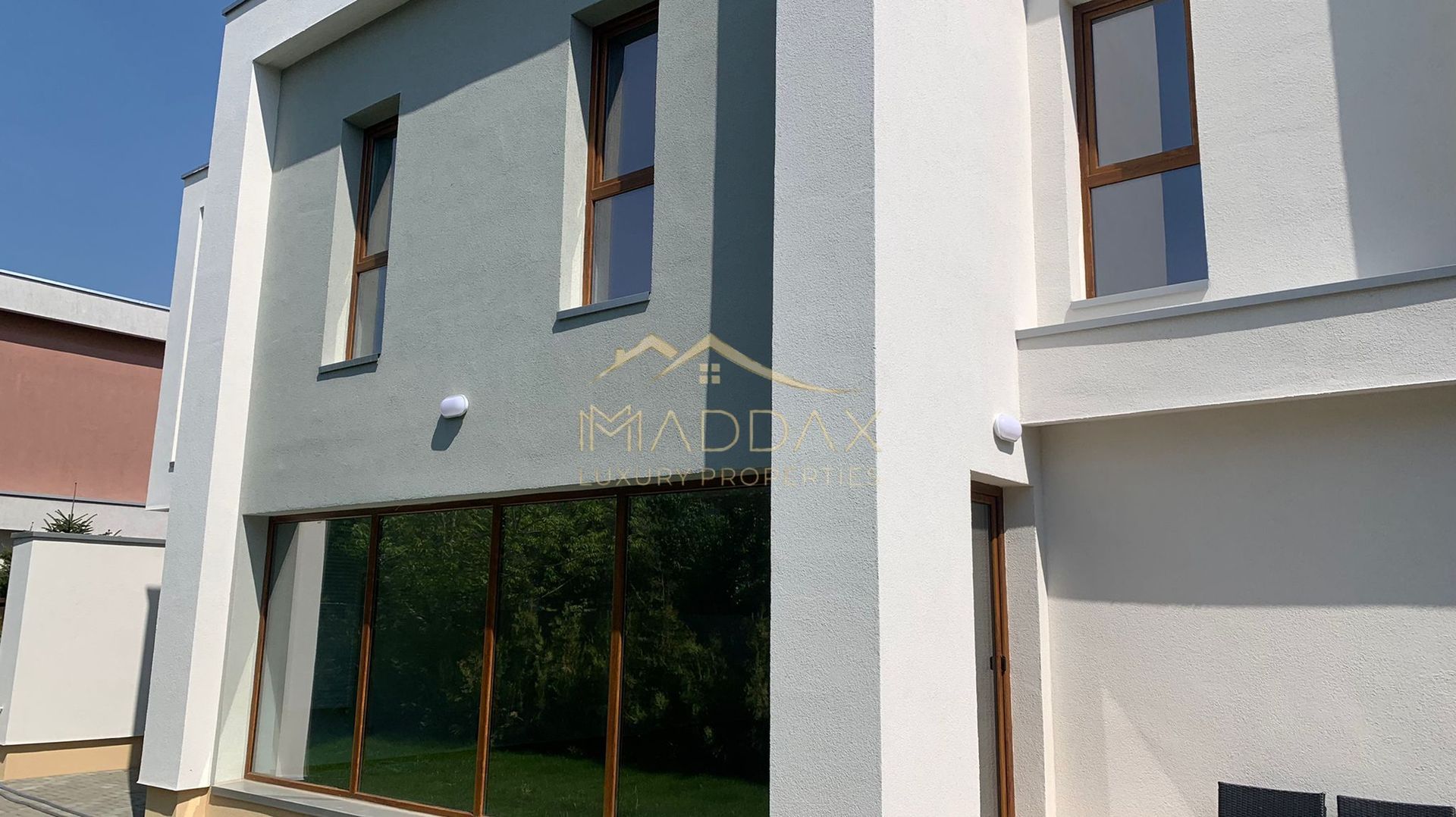 Vila cu 5 camere *200mp* + Teren *300* / 3 locuri de parcare // Pipera - Poză 18