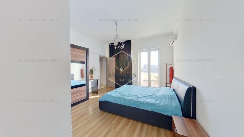 Blvd. Balcescu langa metrou Universitate, 4 camere, terasa de 50mp, 3 bai - Poză 22