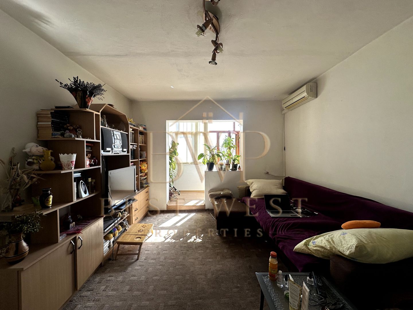 Apartament 3 camere, 2 bai, etaj intermediar, Dambovita - Poză 6