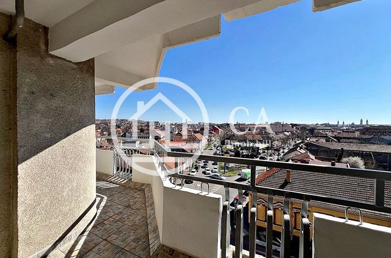 Apartament de vânzare cu 4 camere în zona centrală, Oradea - Poză 12