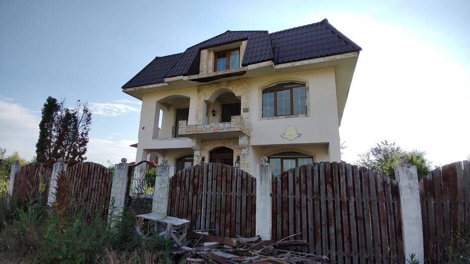 Vila in Balotesti | langa Pădure - Poză 9