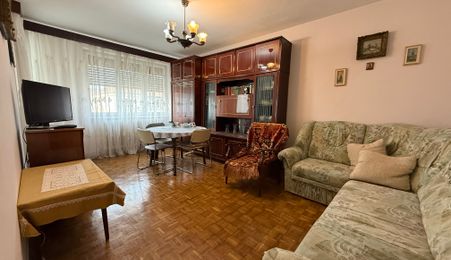 Apartament 3 Camere | Balcon | 60 MPU | Decomandat | Strand