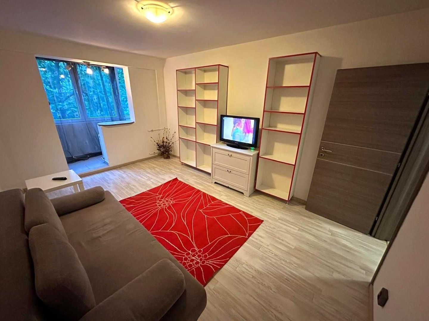 Apartament 2 camere renovat, 4 min metrou 1 Decembrie 1918, mobilat complet nou - Poză 3