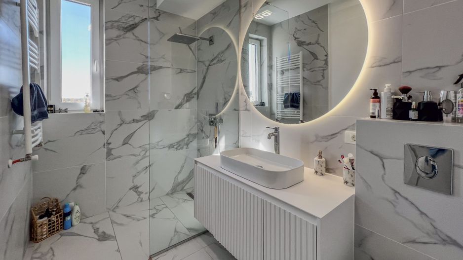 Vilă individuală elegantă, complet mobilată și utilată, lângă parcul și pădurea din Corbeanca - Poză 27