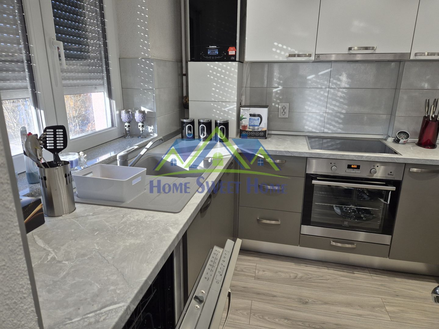 Apartament 2 camere super modern – Micro 2(Pompieri), etaj 3, tot nou! - Poză 3