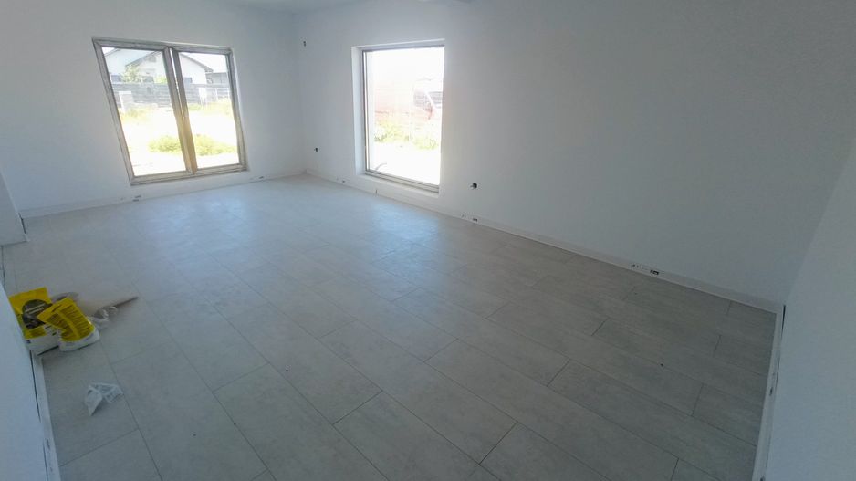 CASA INDIVIDUALA DOMNESTI, 4 CAMERE, INCALZIRE PARDOSEALA, COMISION 0% - Poză 2