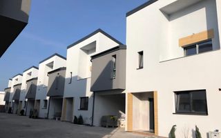 Vilă spațioasă Tunari | Curte mare | Complex închis - Poză 1