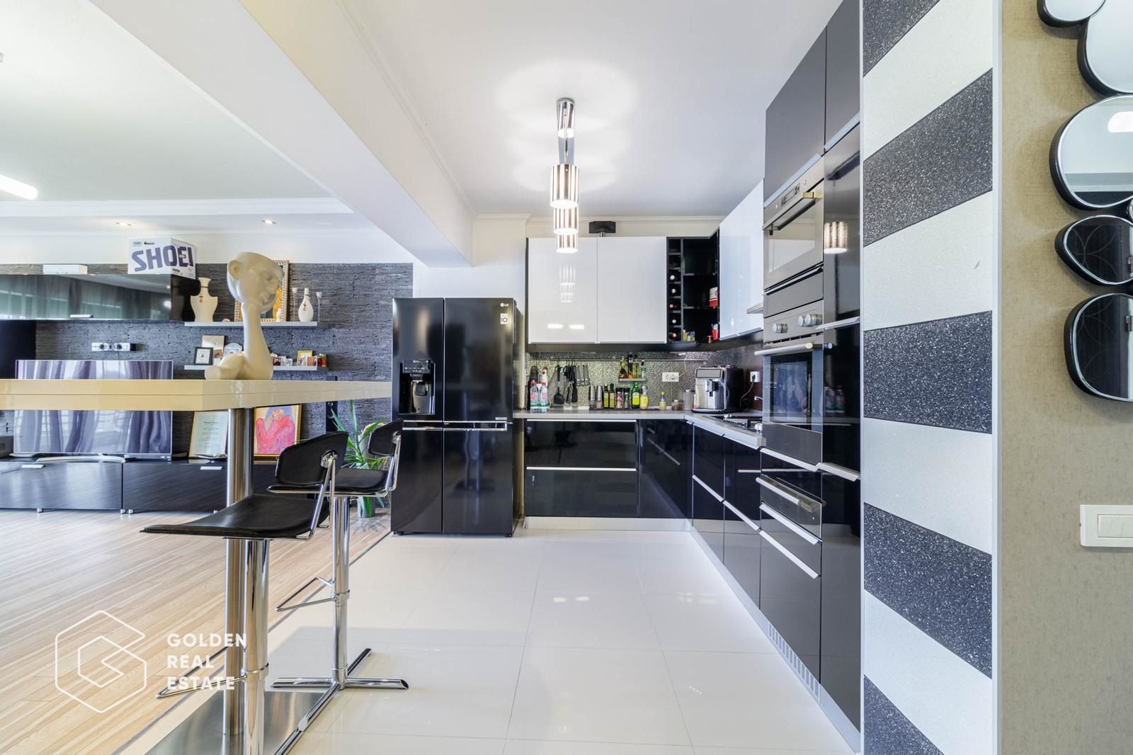 Apartament spatios Pipera, vedere la padure, dotari premium, parcare - Poză 3