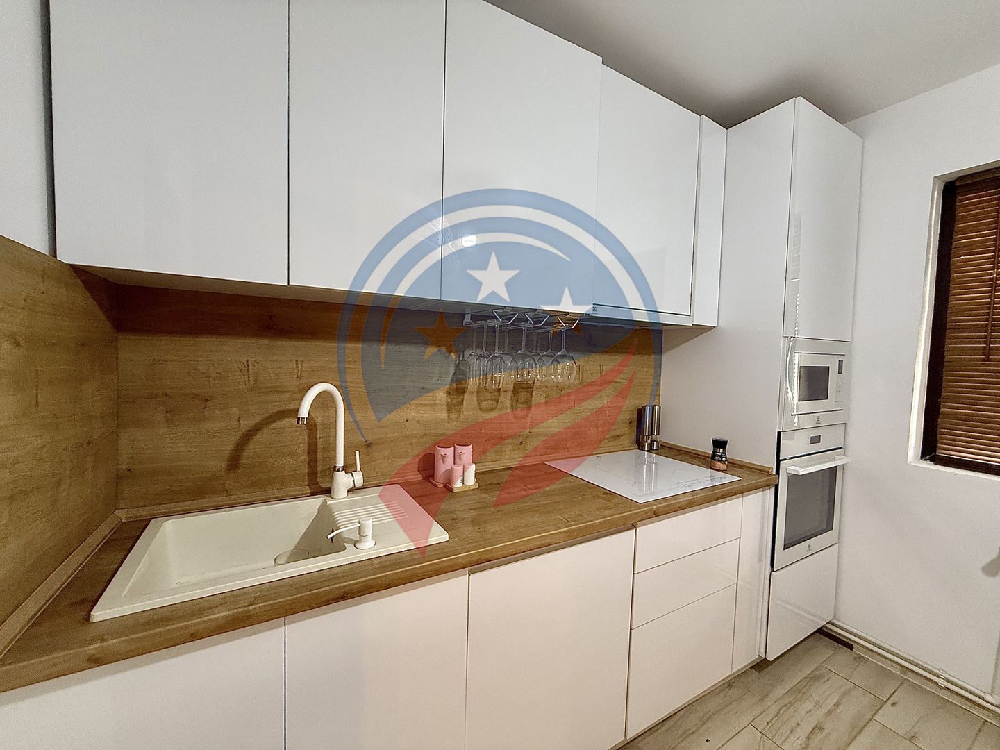 Casa superba de vanzare str Agrisului/Craiova - Poză 6