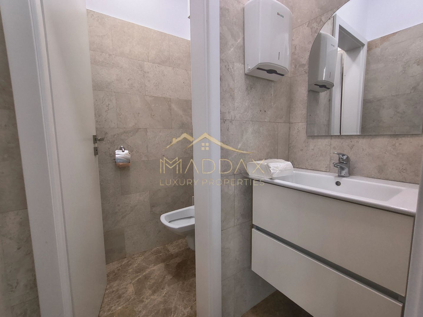 Spatiu birouri 3 camere // zona linistita // Piata Victoriei // Dorobanti - Poză 9