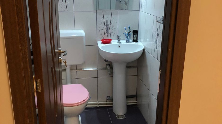 ageuropa.ro vinde SPATIU COMERCIAL FINISAT 24mp în zona ULTRACENTRALA. - Poză 5