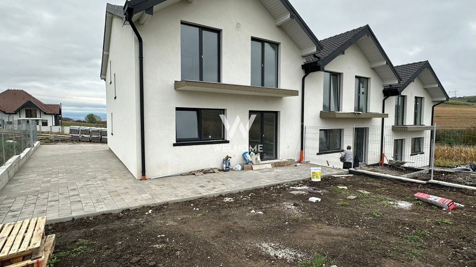 Casa moderna de vanzare ,Sura Mare, Sibiu - Poză 2