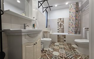 Casa 4 camere + curte 300 mp Tunari - Poză 23