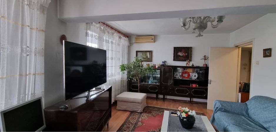 Apartament 2 camere decomandat | Etaj 2/11 | Bloc reabilitat - Poză 1