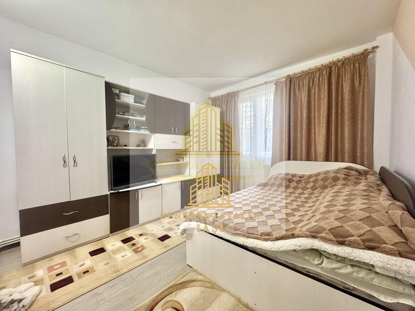 Vânzare apartament 3 camere -  vis-a-vis de Pașapoarte Iași - Poză 6