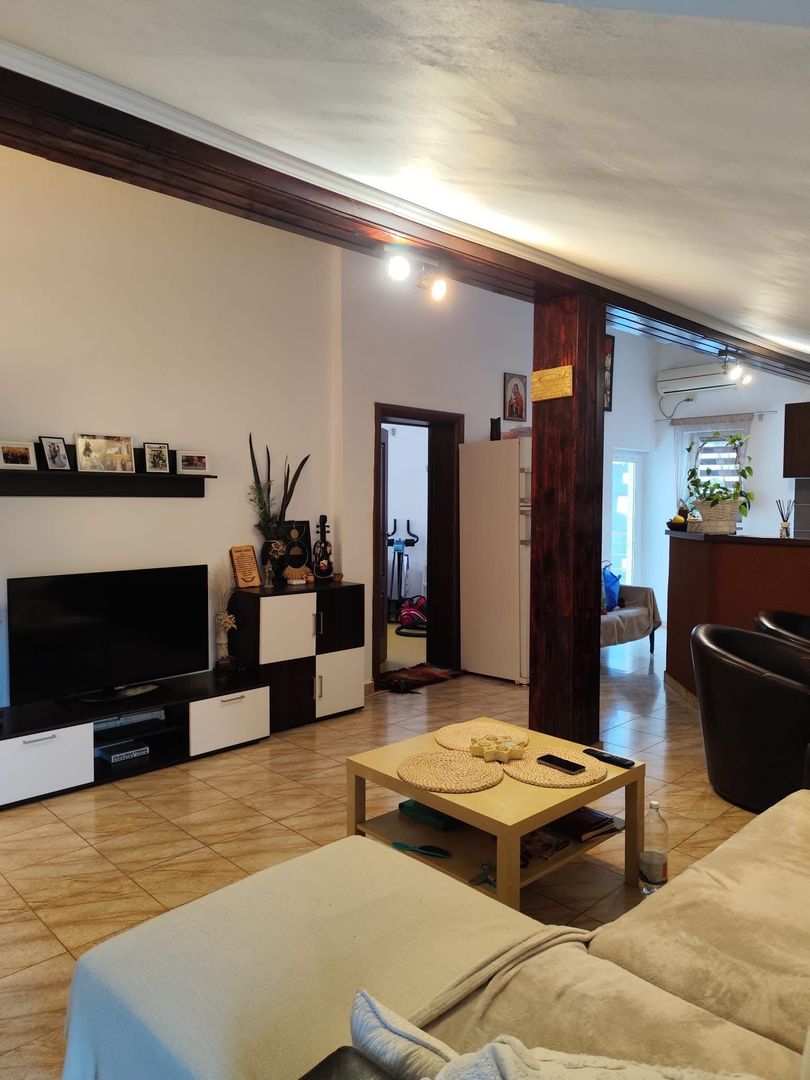 De vanzare apartament 139mp, Bragadiru - Poză 1