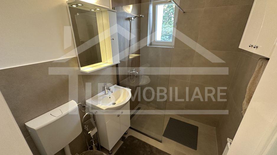 Apartament cu 2 camere, 55mp, Zona UMFST - Poză 7