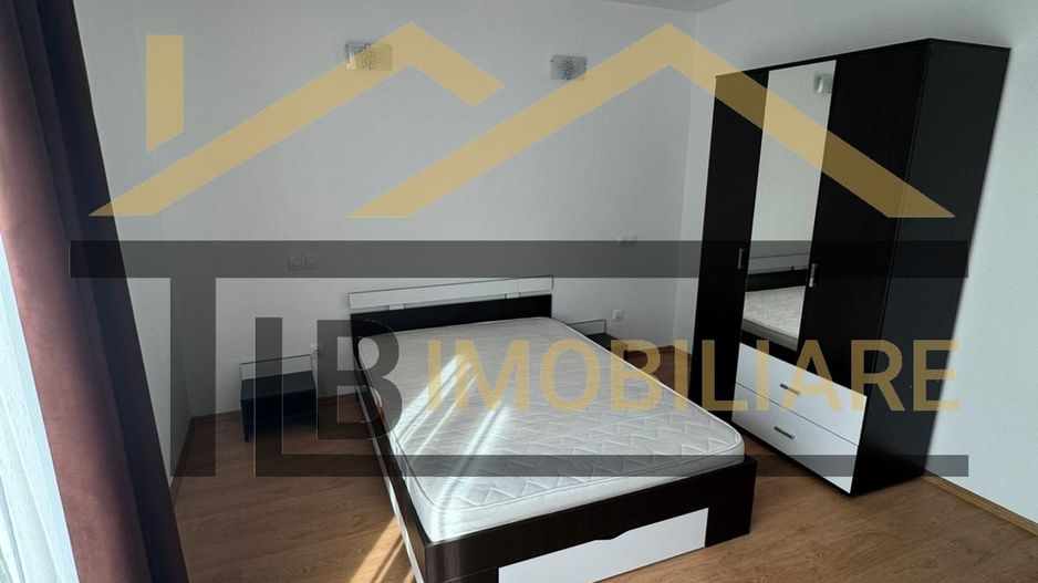 Casa cu 4 camere, 150 mp utili, parcare, Zona Livezeni - Poză 3