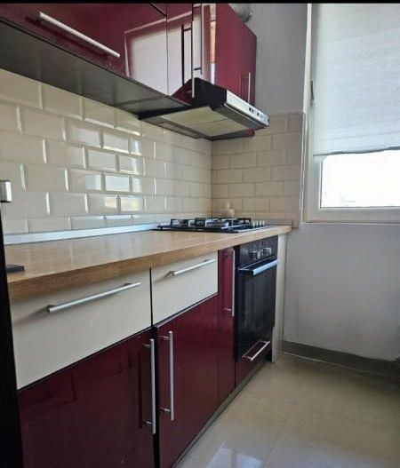 APARTAMENT COCHET  METROU ZONA PIATA SUDULUI - Poză 3
