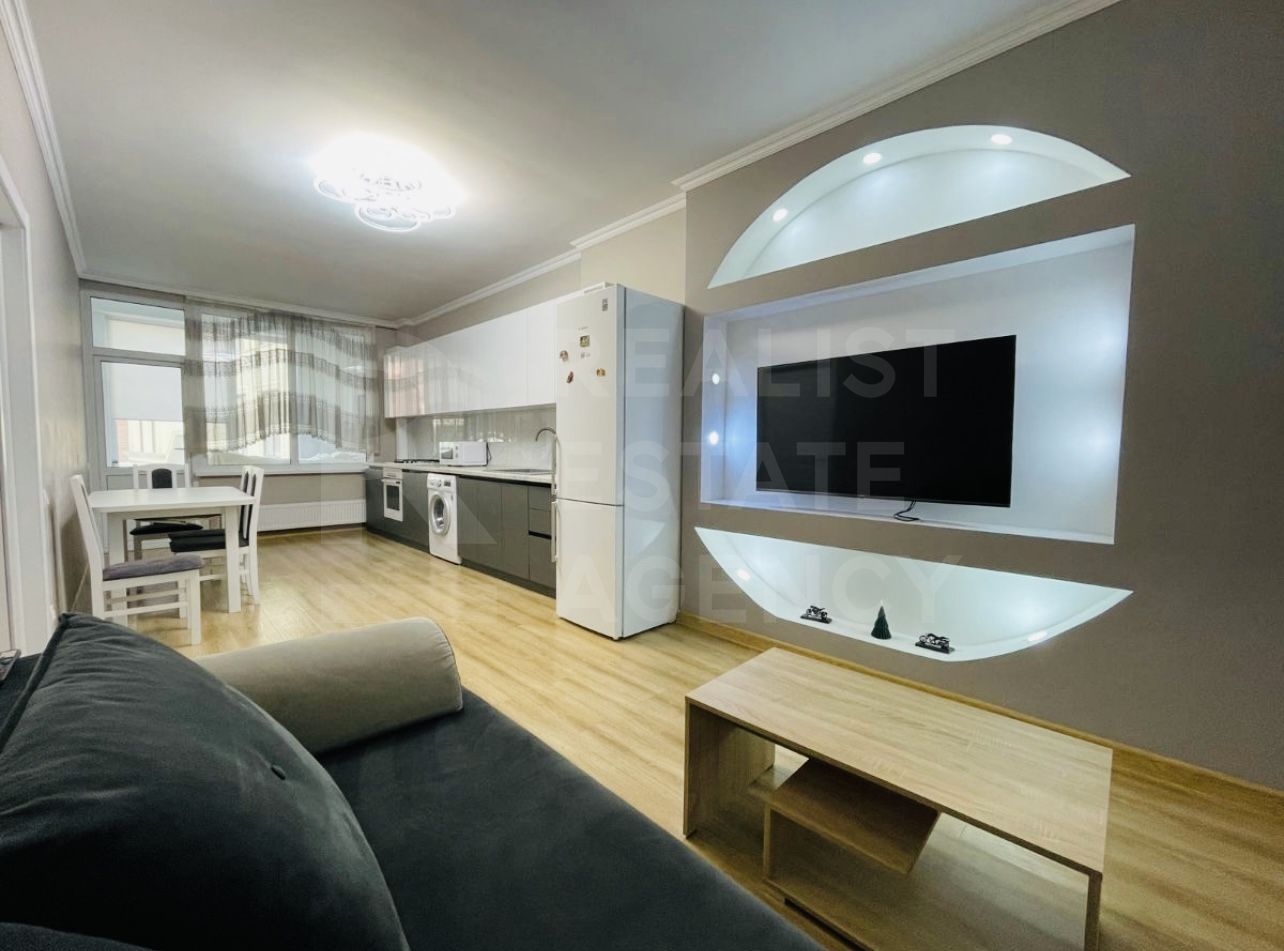 Chirie, apartamnet, 3 camere, str. Avram Iancu, Centru - Poză 1