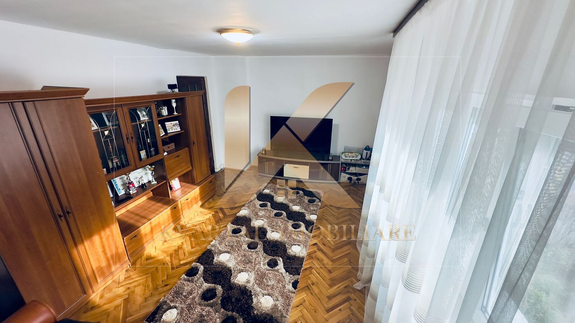 Apartament generos la cheie 2 camere, parcare 72 mp. Alfa - Poză 2