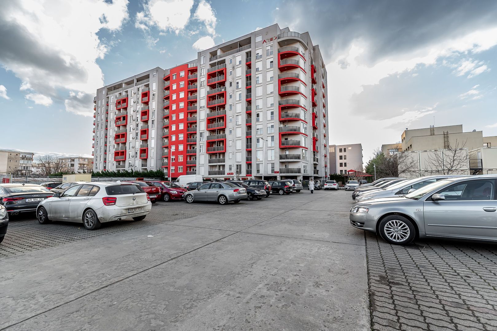 VÂNDUT! Oportunitate | zonă de top Arad | finisaje de excepție - Poză 10