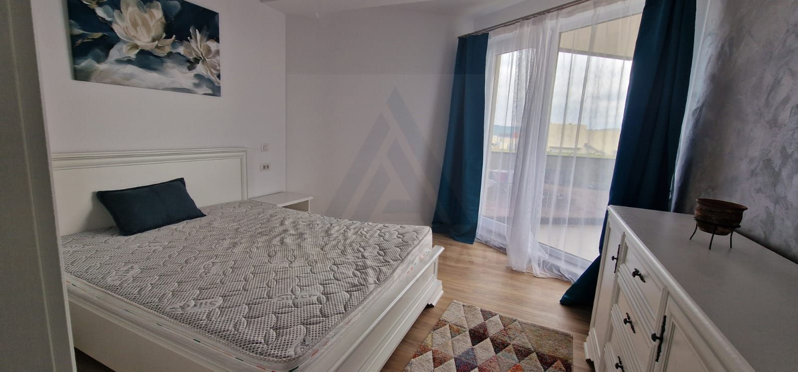 Apartament modern 2 camere etaj 1 cu 2 locuri de parcare Doamna Stanca - Poză 5