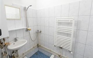 Casa 2 camere | Renovata Recent | Oradea | - Poză 7