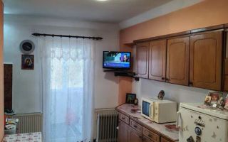 Apartament 3 camere decomandat, etaj 1, 2 balcoane și garaj – Râșnov - Poză 3