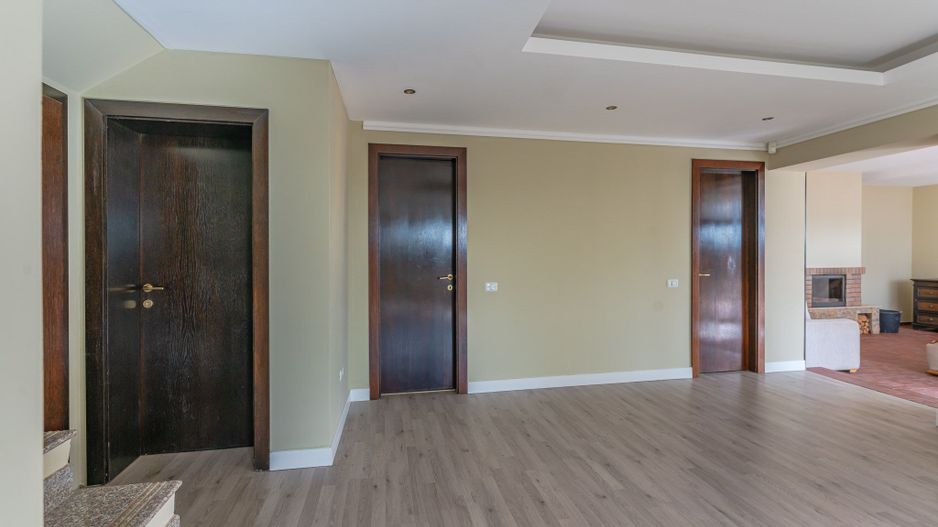 Casa individuala formata din living si 4 dormitoare in Halchiu - Poză 12