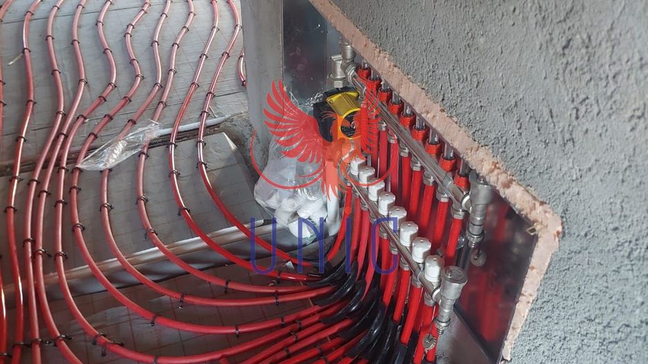 Vila 5 camere, zona rezidentiala . - Poză 23