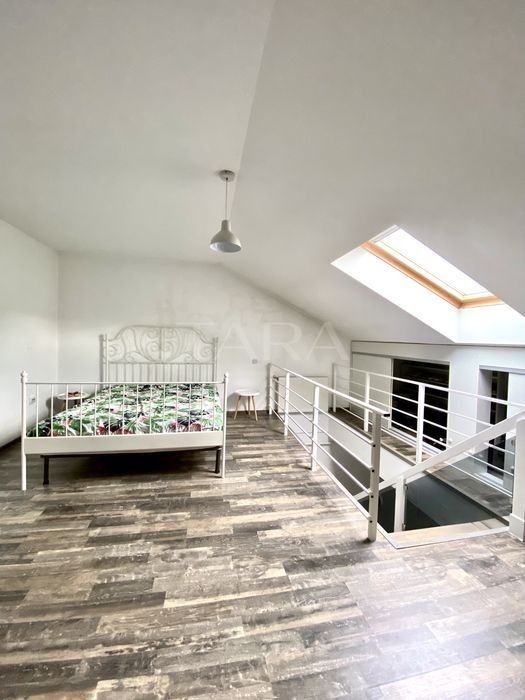 Apartament 3 camere, pe 2 niveluri, Florești, zonă centrala. - Poză 7