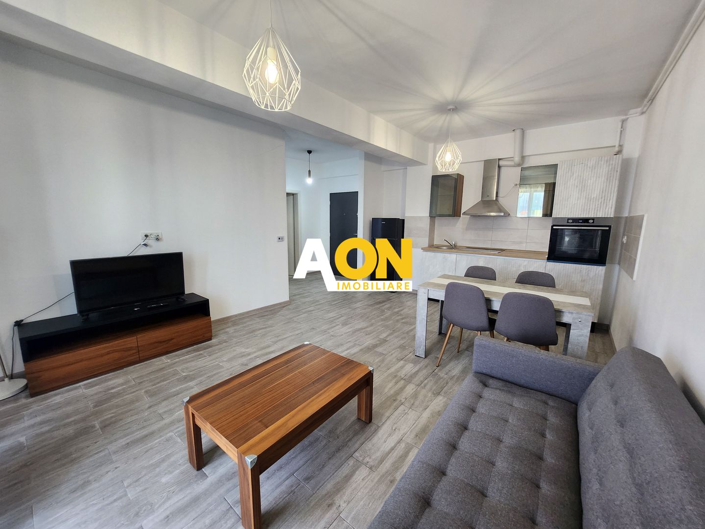 Apartament cu 2 Camere, Bloc Nou, Zona Cetate - Poză 1