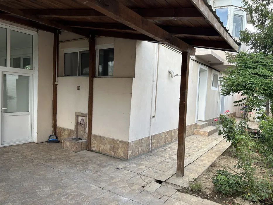 Casa la curte de inchiriat pretabila Afterschool/Spatiu Birouri - Poză 1